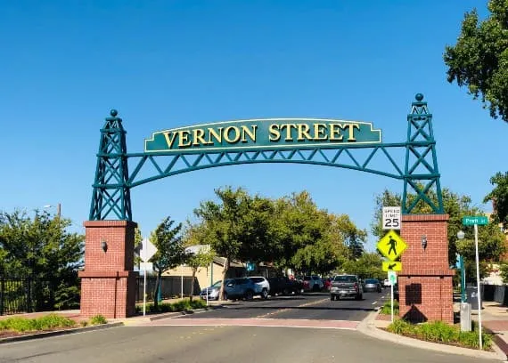 Vernon Street arch in downtown Roseville, CA — Very Smooth Auto Glass serves Roseville